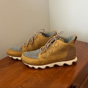 Sorel Brown and Gray Outdoor Boots